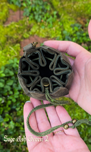Load image into Gallery viewer, Small Leather Leaf Trinket Bag