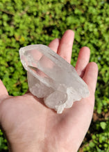 Load image into Gallery viewer, Raw Clear Quartz Cluster