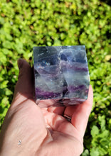 Load image into Gallery viewer, Fluorite Cube