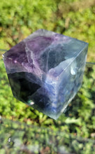 Load image into Gallery viewer, Fluorite Cube