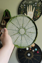 Load image into Gallery viewer, Mini Stone Moss Astrology Wheel