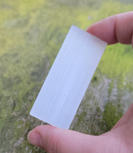 Load image into Gallery viewer, Selenite Sticks