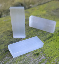 Load image into Gallery viewer, Selenite Sticks