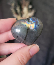 Load image into Gallery viewer, Labradorite Heart