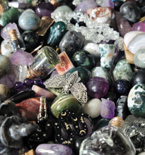 Load image into Gallery viewer, Coffin Crystal Confetti