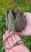 Load image into Gallery viewer, Small Leather Leaf Trinket Bag