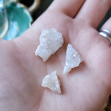 Load image into Gallery viewer, Crushed Quartz Geode Pieces