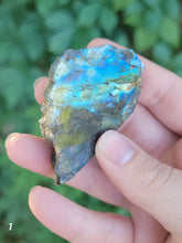 Load image into Gallery viewer, Flat Faced Labradorite Slab