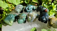 Load image into Gallery viewer, Mini Moss Agate Frogs & Turtles