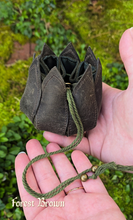 Load image into Gallery viewer, Small Leather Leaf Trinket Bag
