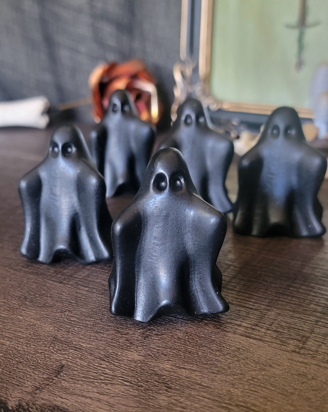 Obsidian Ghost Carving