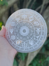 Load image into Gallery viewer, Zodiac Wheel Selenite Charging Plate
