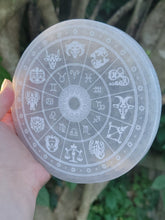 Load image into Gallery viewer, Zodiac Wheel Selenite Charging Plate
