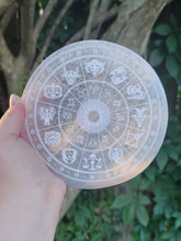 Load image into Gallery viewer, Zodiac Wheel Selenite Charging Plate
