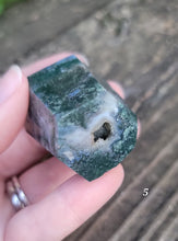 Load image into Gallery viewer, Moss Agate Cupcake Towers
